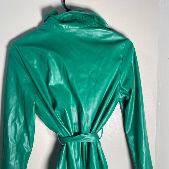 Green jacket - Picture 6 of 10